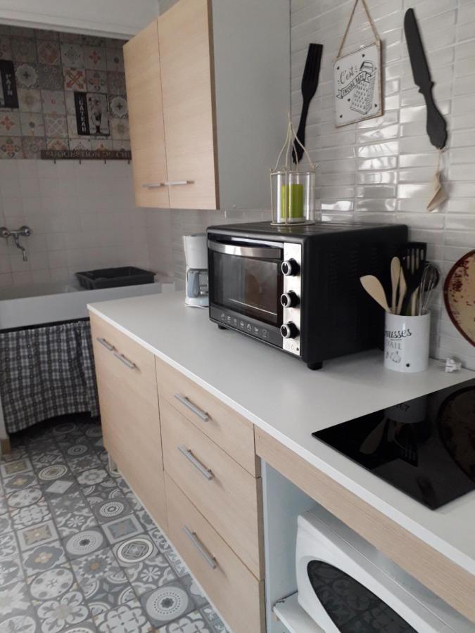 Enclos savoyard Appartement meublé 1chambre 1 canapé lits 3personnes Grand-Aigueblanche Exterior foto